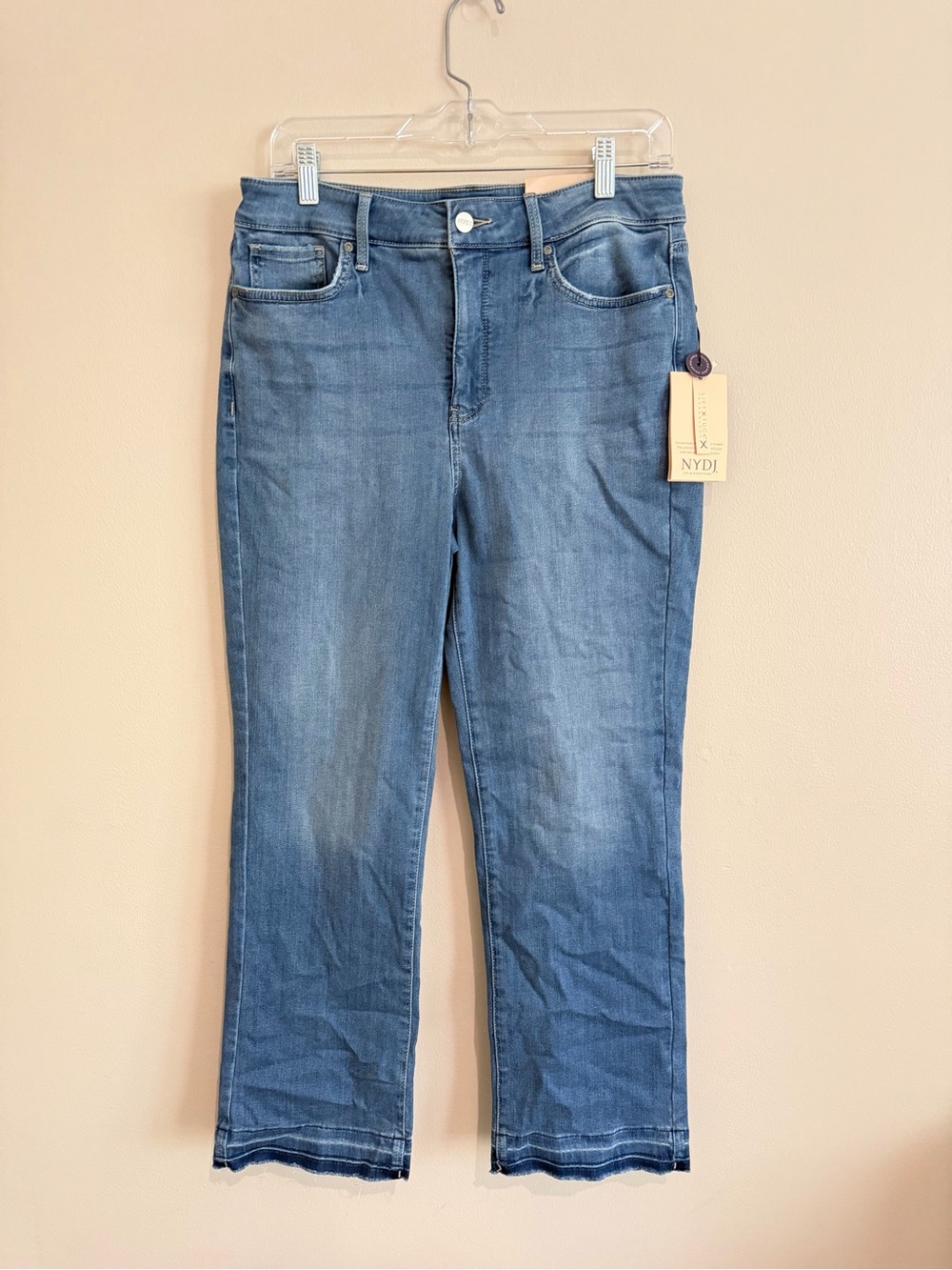 NWT NYDJ Lovesick Jeans Blue Marilyn Straight Raw Hem Stretch Light Wash Sz 10